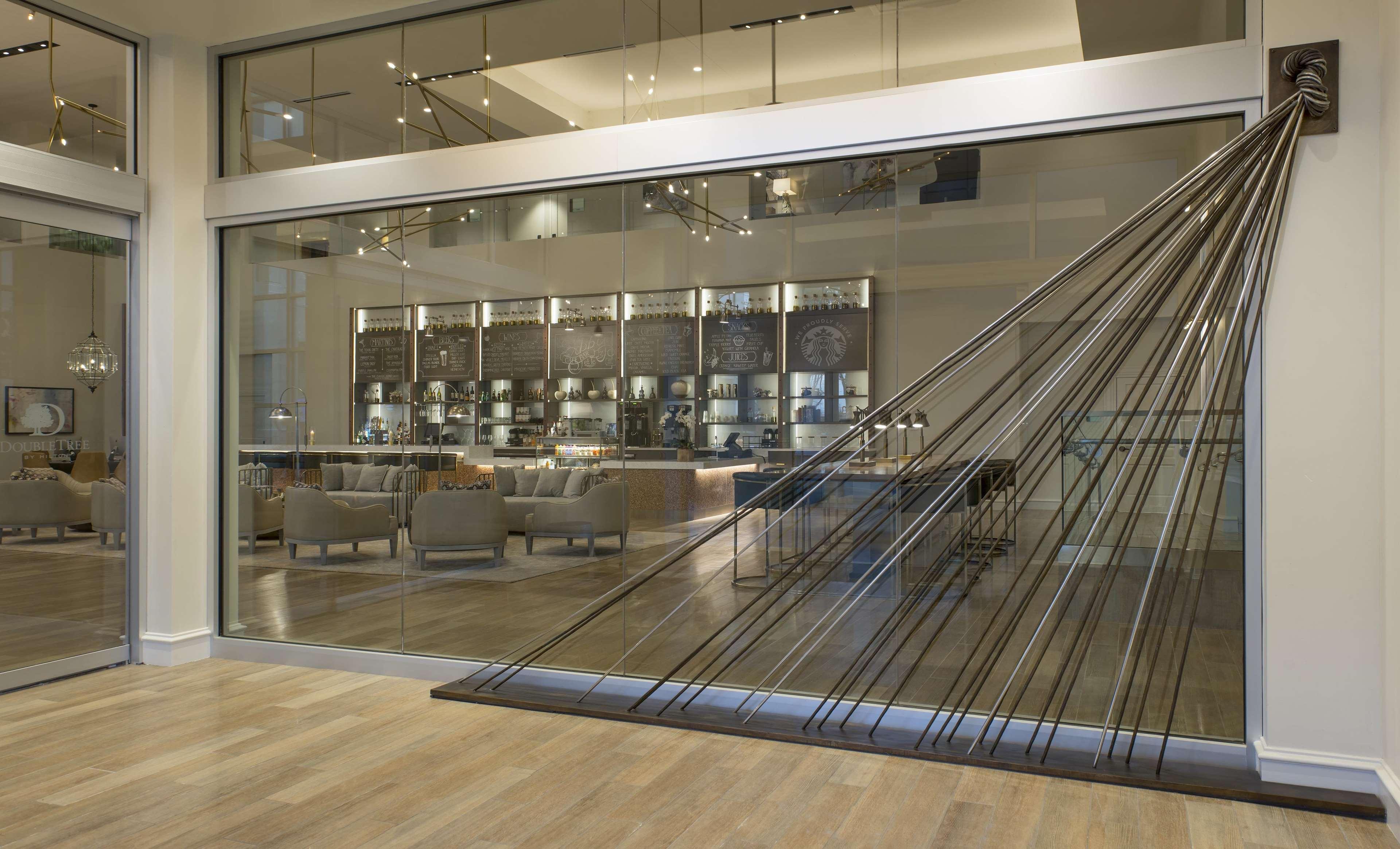 Doubletree By Hilton Hotel Dallas - Love Field Extérieur photo