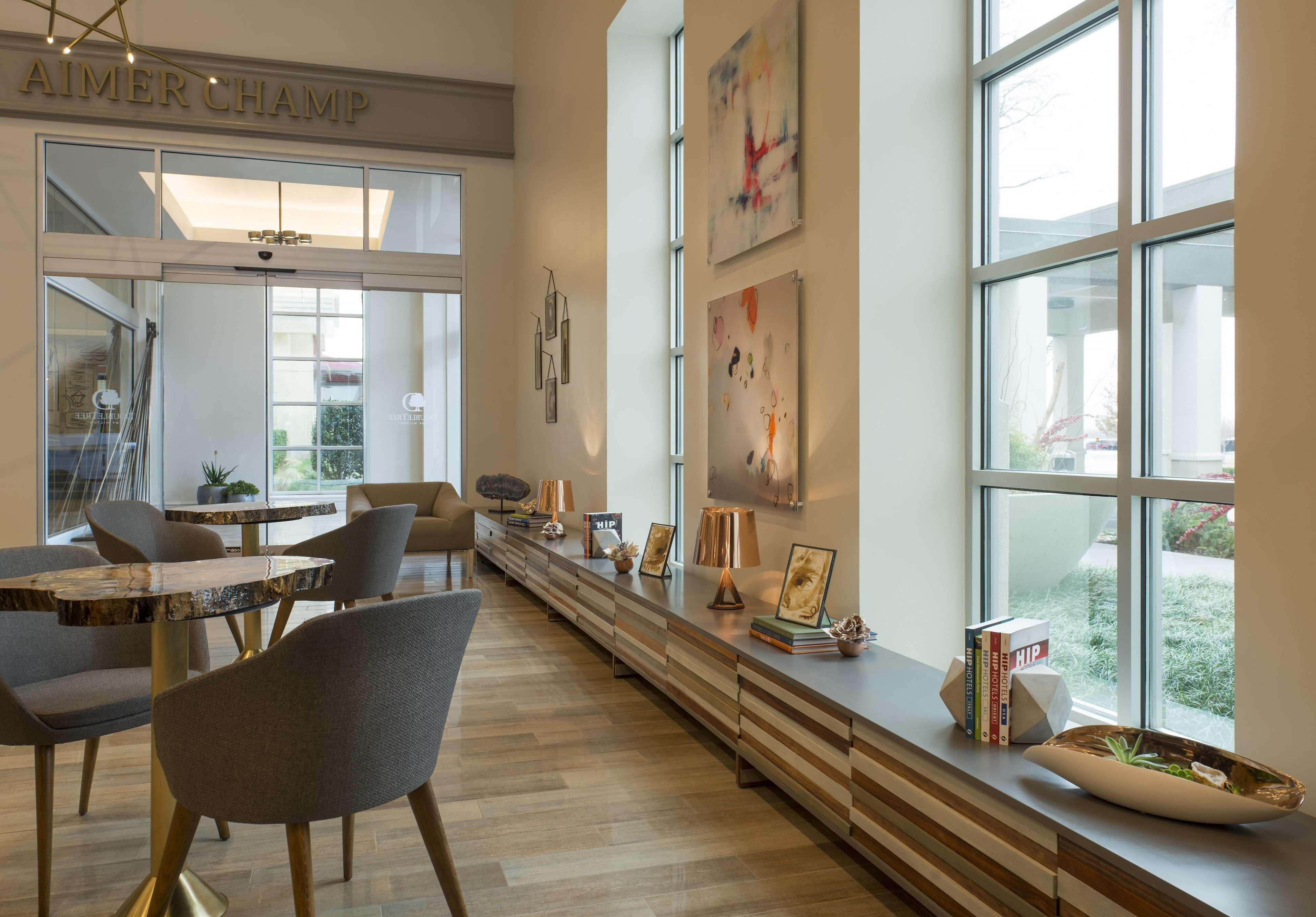 Doubletree By Hilton Hotel Dallas - Love Field Extérieur photo