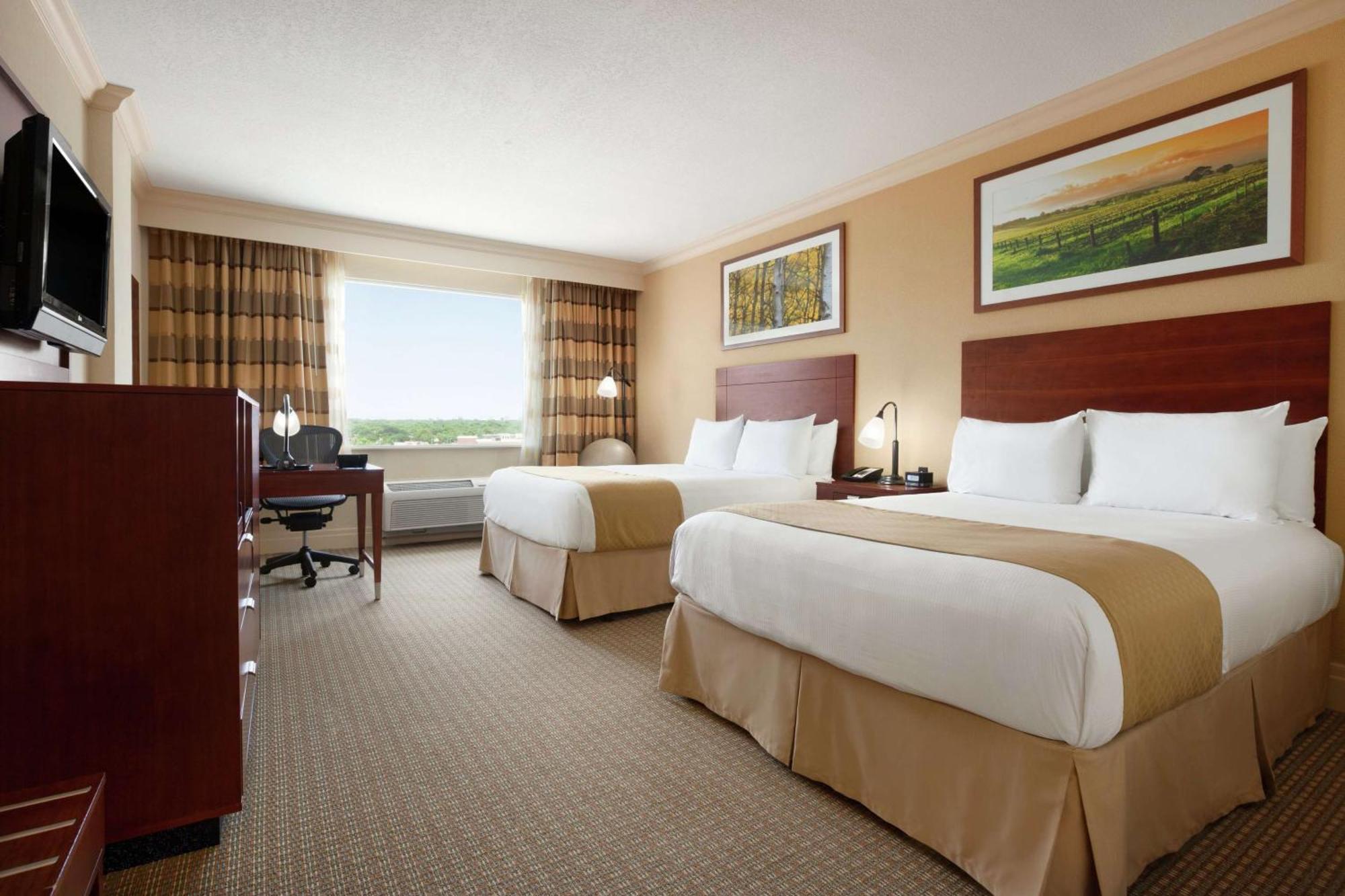Doubletree By Hilton Hotel Dallas - Love Field Extérieur photo